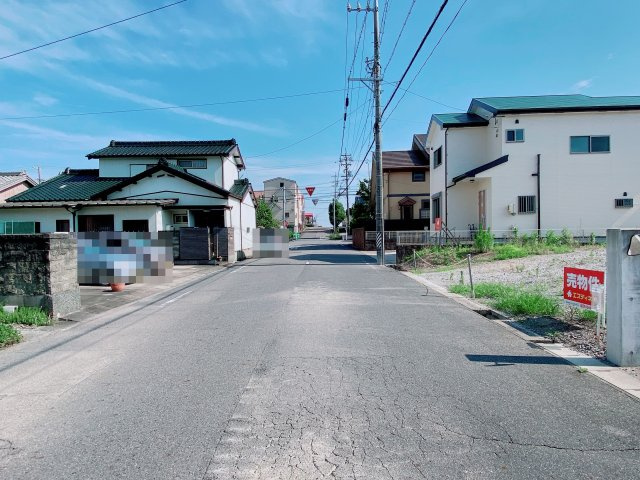 半田市北二ツ坂町3丁目の前面道路含む現地写真