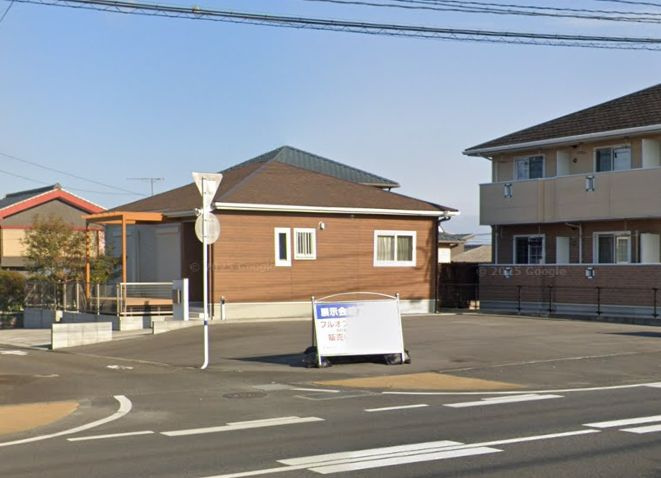 都城市下川東２丁目の中古一戸建の駐車場