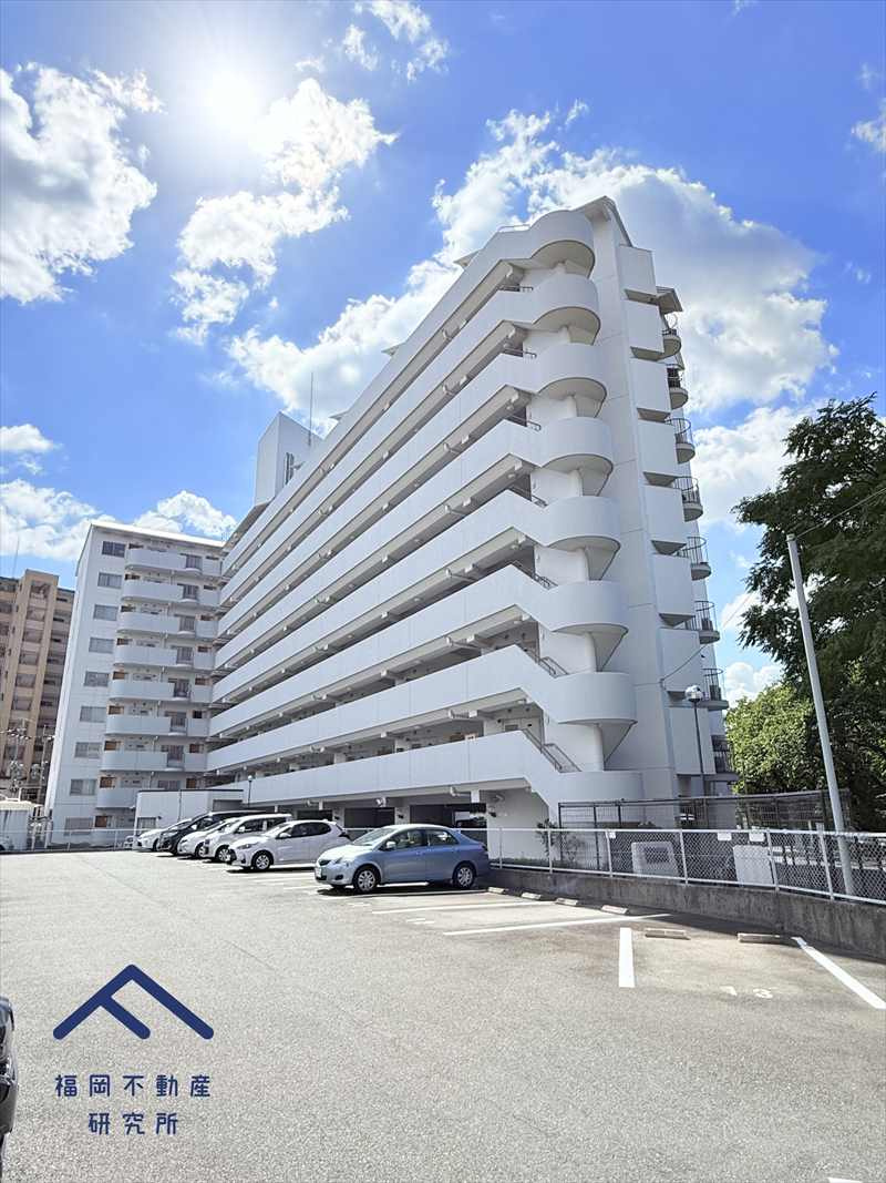 大橋バーデンハイツの外観