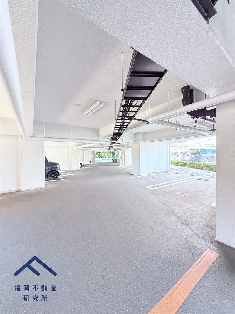 大橋バーデンハイツの駐車場