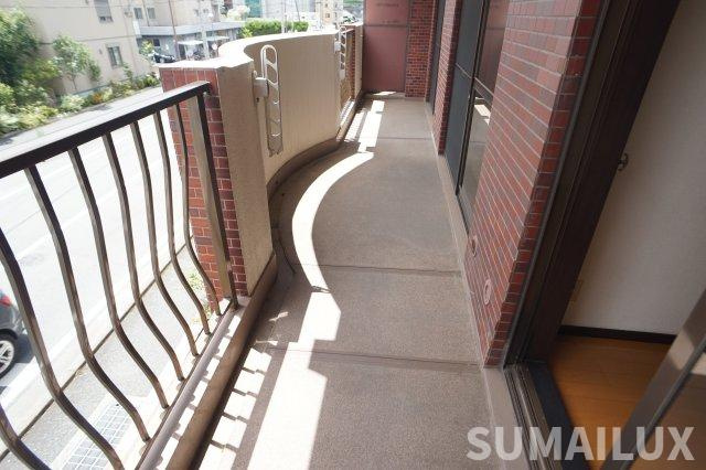 ライオンズマンション新大江第２のバルコニー