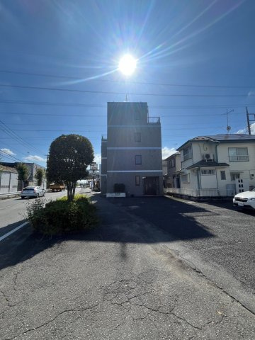 比企郡川島町上伊草　二世帯住宅　西武新宿線『本川越駅』バス21分　【伊草小学区】の外観