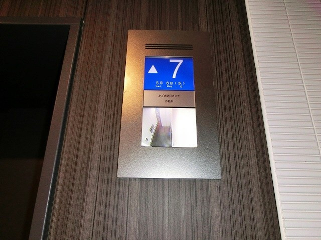 ParkAxis浅草・蔵前の設備|モニター付セキュリティエレベーターです