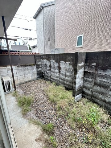 サンハウス南大泉第２の庭