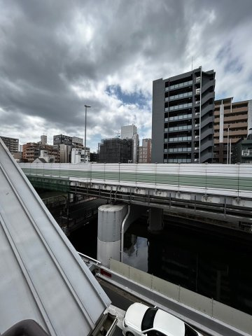大阪市中央区瓦屋町３丁目の賃貸マンションの展望