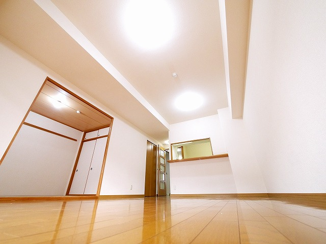 ローレルスクエア登美ヶ丘第1期1番館の内装|内装も気になるポイント