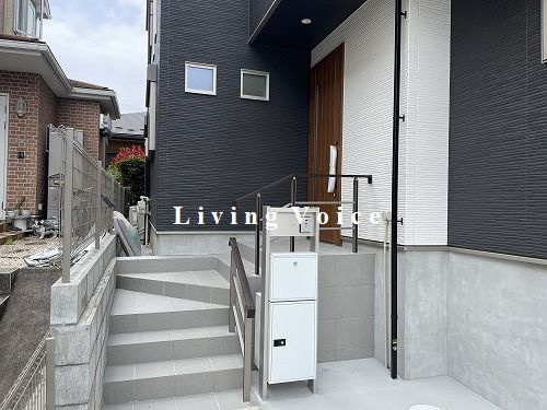 【玄関】 | 【仲介手数料０円】藤沢市石川1丁目　新築一戸建て | 【仲介手数料０円】藤沢市石川1丁目　新築一戸建て