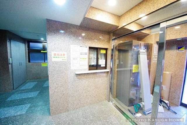 【エントランス】