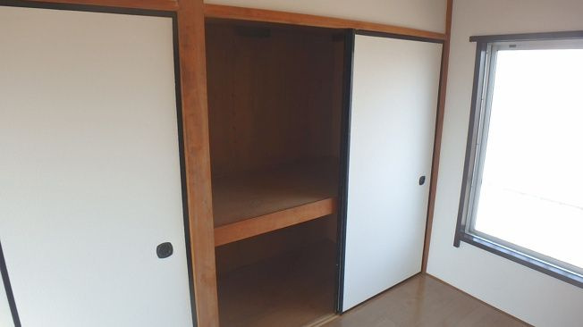 サーハンハウス の収納