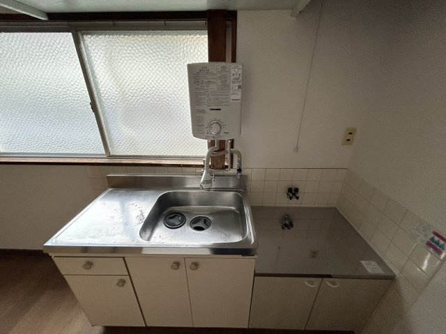 広島市西区己斐西町の賃貸マンションのキッチン