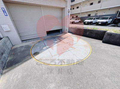 【駐車場】 | グランビルド宿院