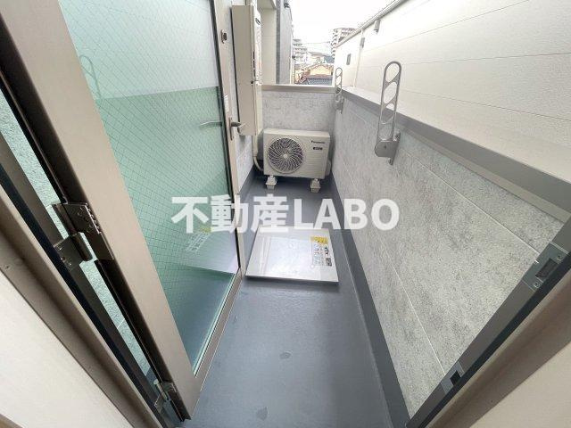 フジパレス住吉長居Ⅰ番館のバルコニー