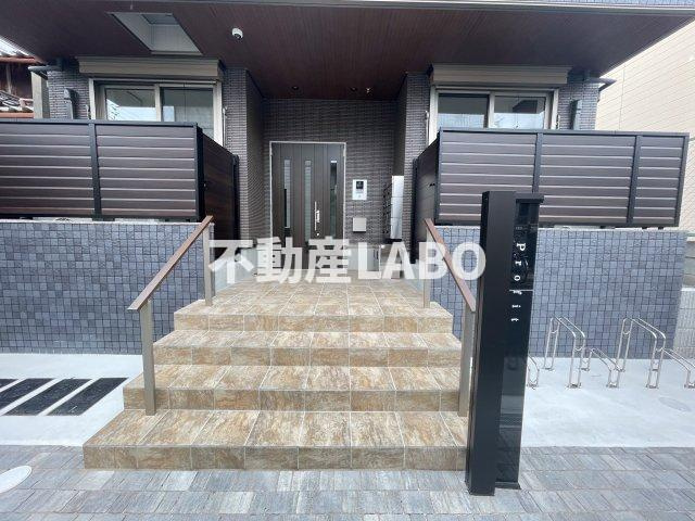 Profitのエントランス