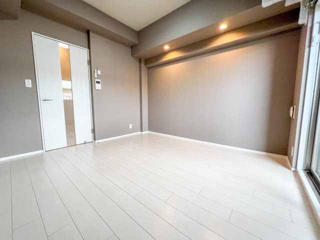 ウエンズ勝山の居間・リビング