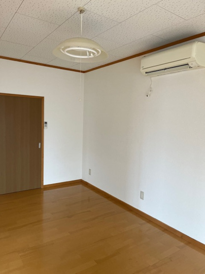 【居間・リビング】 | 第三佐々勝住宅 | 使いやすい居間です