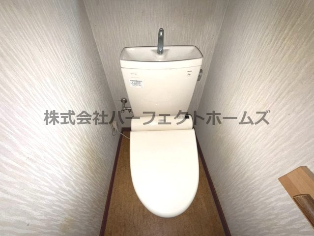 東香里園町戸建　賃貸のトイレ|トイレです
