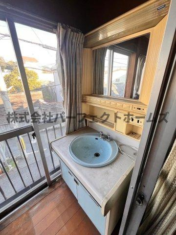 東香里園町戸建　賃貸の洗面所|洗面所です