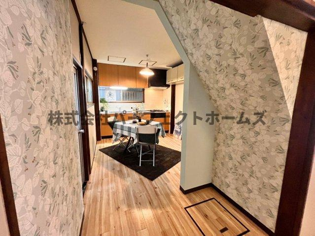 招提南町3丁目戸建　賃貸の内装|おしゃれな内装です