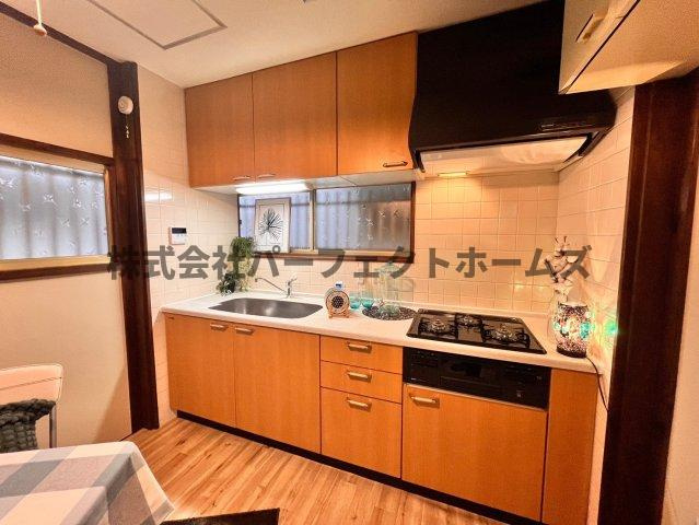 招提南町3丁目戸建　賃貸のキッチン|キッチンでお料理をお楽しみください