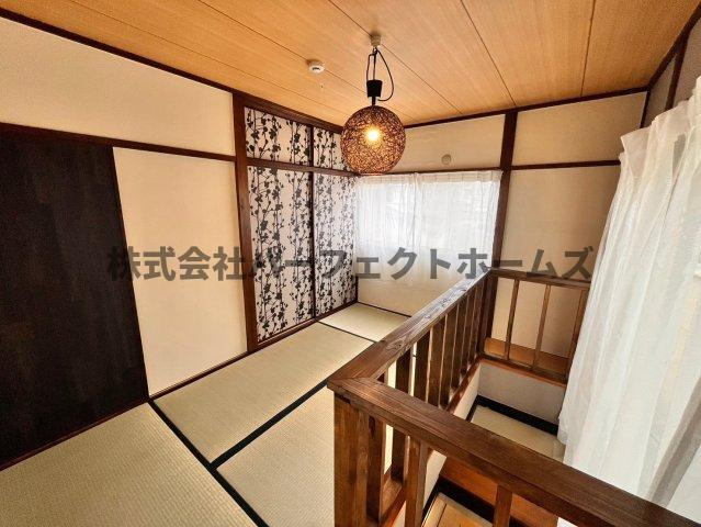 招提南町3丁目戸建　賃貸の内装|きれいな内装です