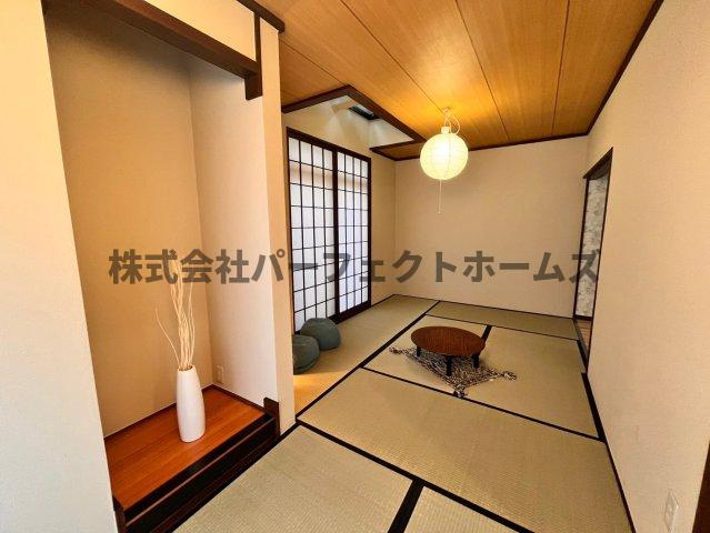 招提南町3丁目戸建　賃貸の和室|趣のある和室です