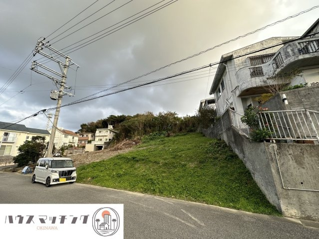 島尻郡八重瀬町字東風平の売地の外観|ローソン八重瀬町役所前店まで徒歩４分（290ｍ）の買い物にも便利な地域です♪詳しくは担当までお問合せ下さい！