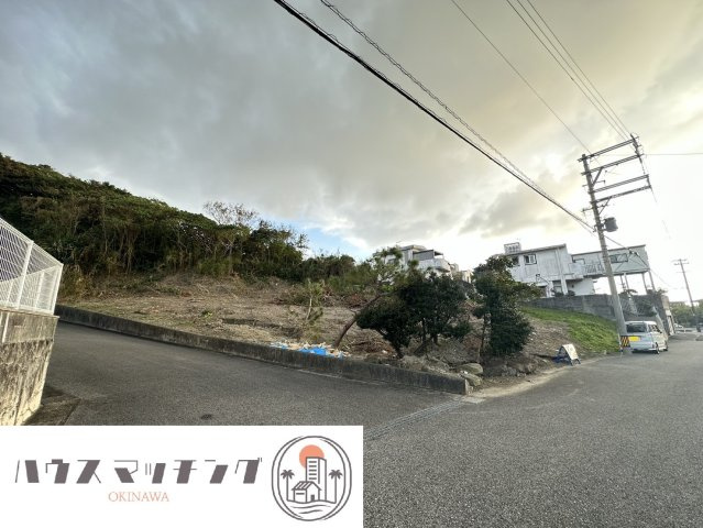 島尻郡八重瀬町字東風平の売地の外観|要農地転用、要開発許可、要試掘（試掘の費用は行政負担）詳しくは担当までお問合せください：2024年10月撮影