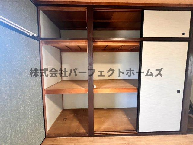 印田町戸建　賃貸の収納|小物を収納するのに便利です