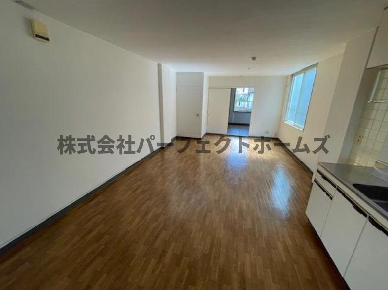 ヴィラアローの居間・リビング|おしゃれな居間です