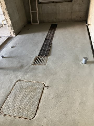 一剣龍城ヶ丘ビルの駐車場