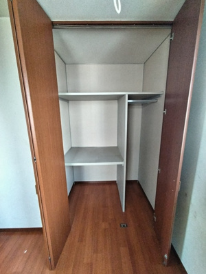 ★容量たっぷりの奥行ある収納★※別室参考写真