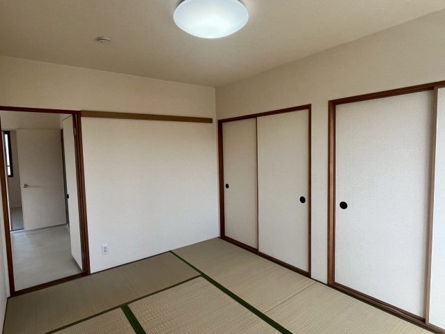 セジュール若宮 Ａの和室