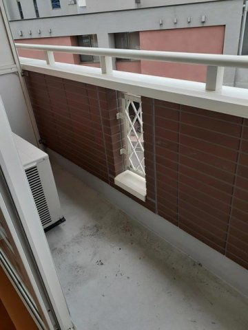 パインヒルズＡのバルコニー