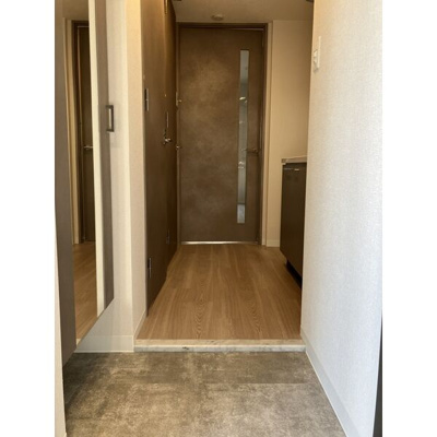 【玄関】 | エスリードレジデンス梅田デュオ | ゆったりとした玄関です