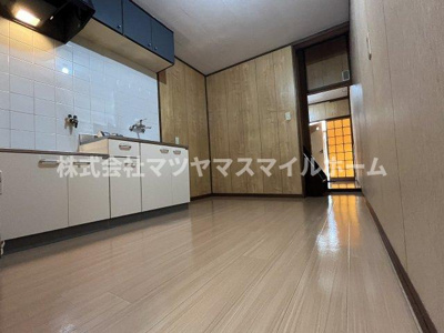 【居間・リビング】 | 浜崎貸家