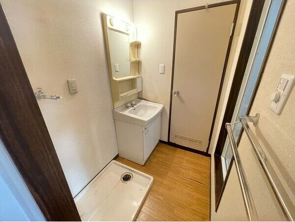 Scene88　　刈谷市近郊の賃貸はクラスホーム刈谷店の洗面所|同物件の別部屋になります。