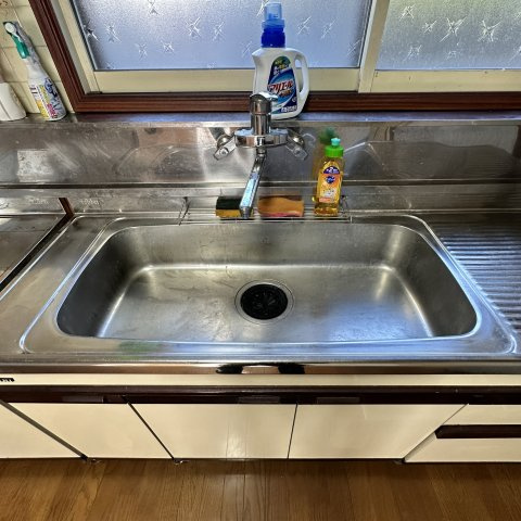 室蘭市中島本町3丁目15-7戸建のキッチン