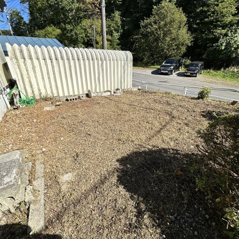 室蘭市中島本町3丁目15-7戸建の庭