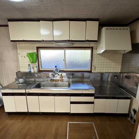 室蘭市中島本町3丁目15-7戸建のキッチン