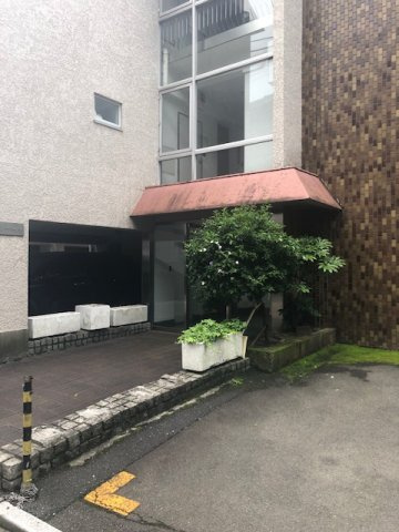 カイトーハイツのエントランス