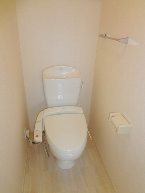 オリーヴァ上津B棟のトイレ|トイレもきれいです