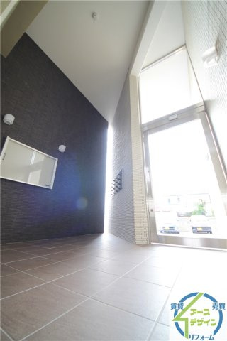 ブロッサムズ・スクエアのエントランス|建物の内部です