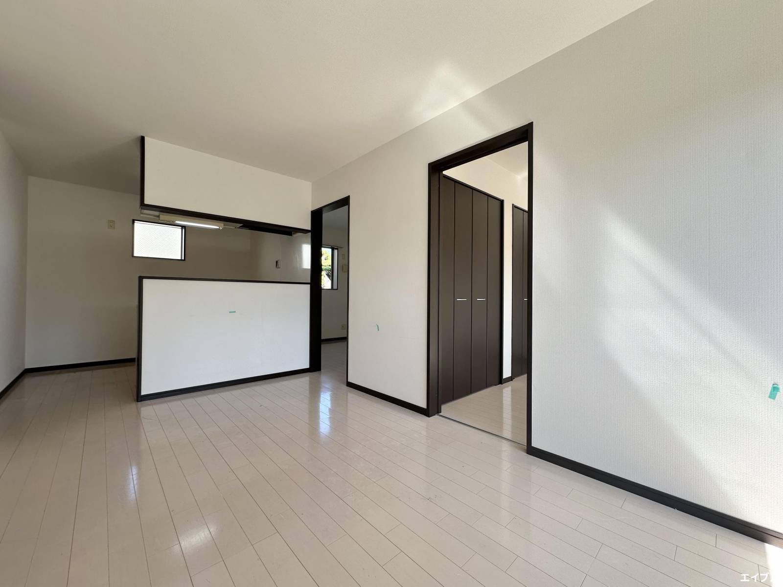 Conforto O原Ⅱの居間・リビング