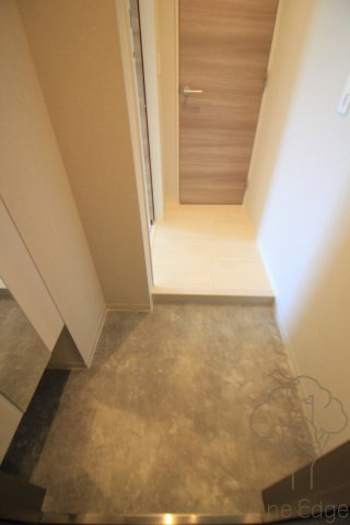 イルリッシュ西中島の玄関
