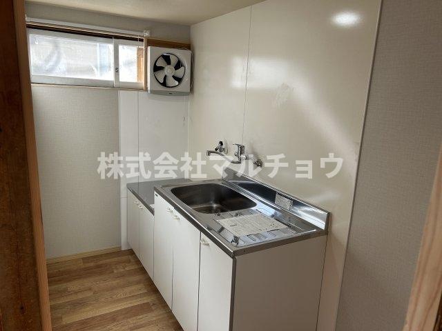 野久保アパート 平屋連棟のキッチン|きれいなキッチンです