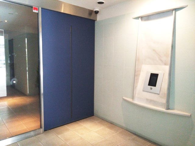 紺印弓町のエントランス|エントランス