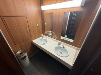 【洗面所】 | 御堂筋ミナミビル | 御堂筋ミナミビル