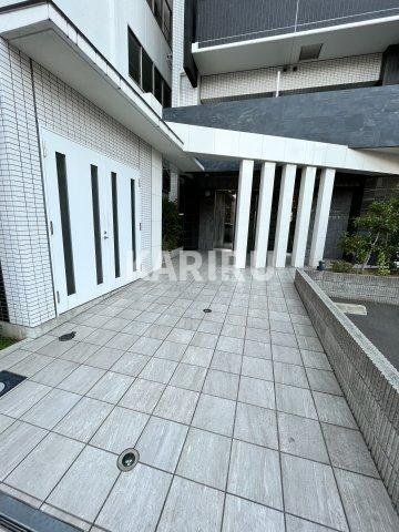 フォレストグレイス深江橋Ⅱのエントランス