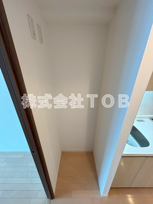 【その他】 | プラウドフラット仙川Ⅱ | 冷蔵庫置場