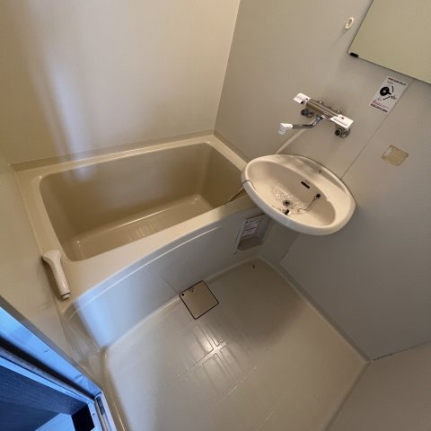 ファーストの浴室